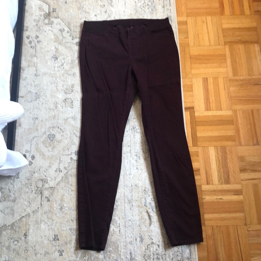 Uniqlo Heattech Women’s Leggings Size L (30-32 in)